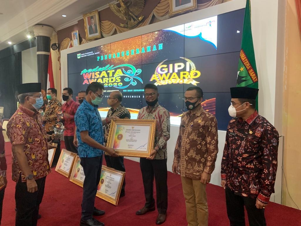 AnyConv_com__pariwisata